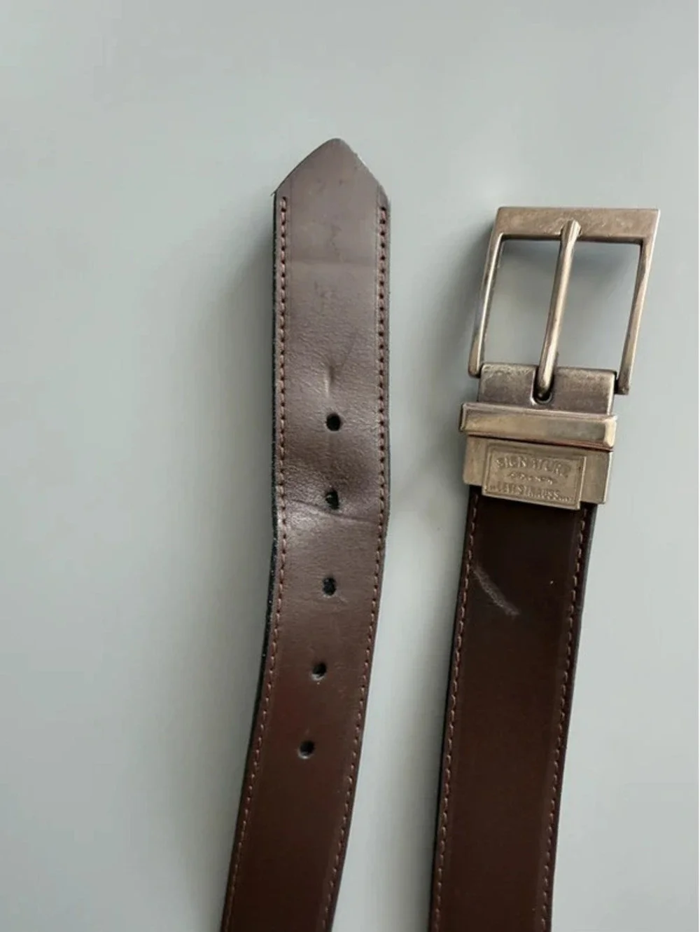 Reversible brown and black leather Levi’s belt